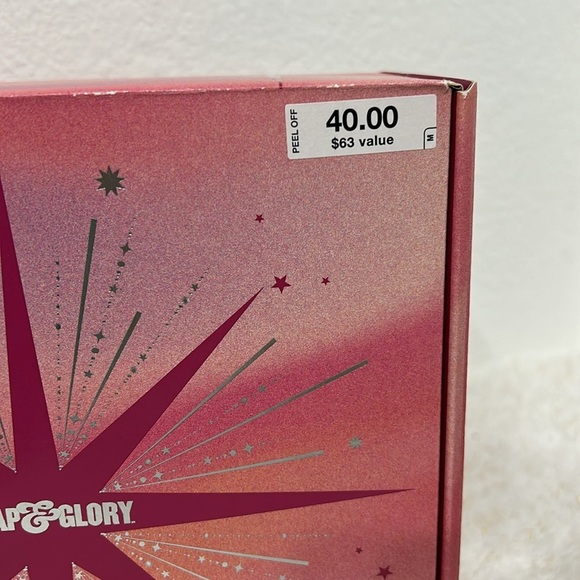 Soap & Glory Feeling Spa Struck Gift Set - Picture 9 of 14